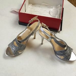 Maripe Zara size 9 sandals